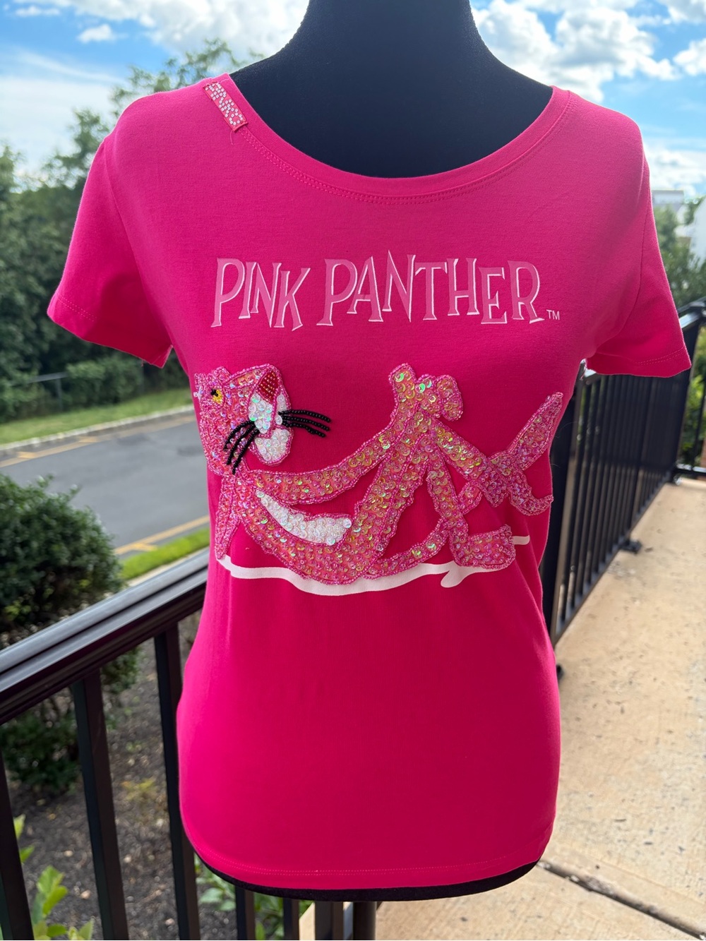 RARE Limited Edition!!Women’s Pink Panther Sequin Graphic Tee (L) NEW W/ TAGS!